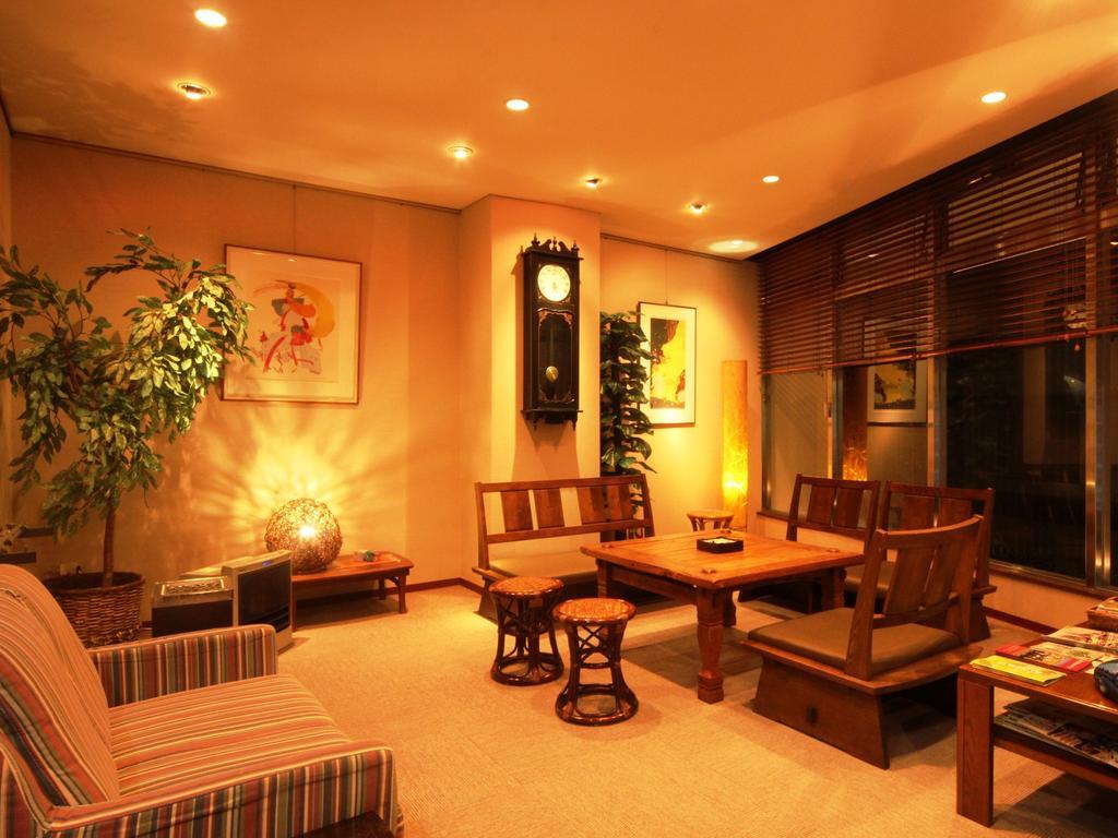Honkan Gentaroya Hotel Nozawaonsen Exterior foto
