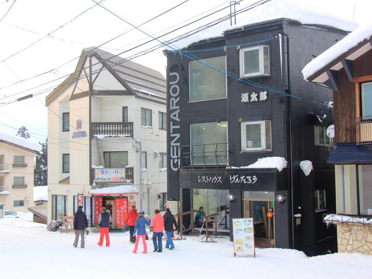 Honkan Gentaroya Hotel Nozawaonsen Exterior foto